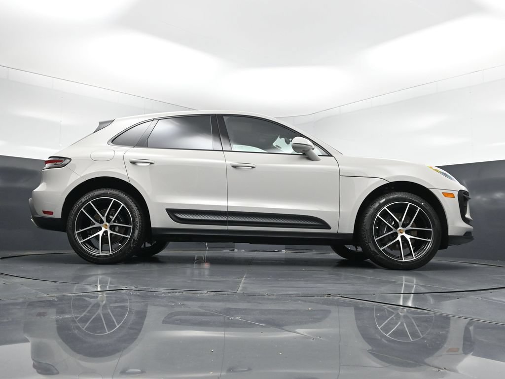New 2026 Porsche Macan AWD/4WD image 26