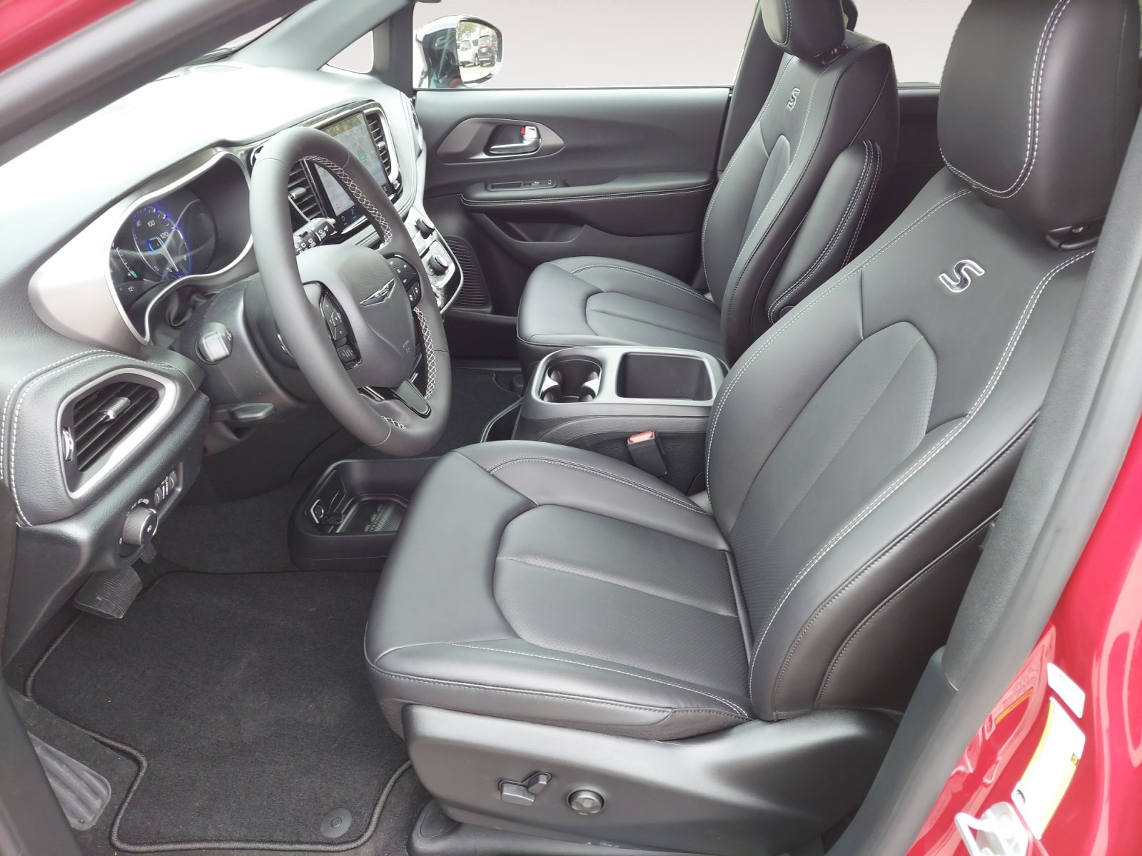 New 2026 Chrysler Pacifica Select w/ S Appearance Package FWD image 22