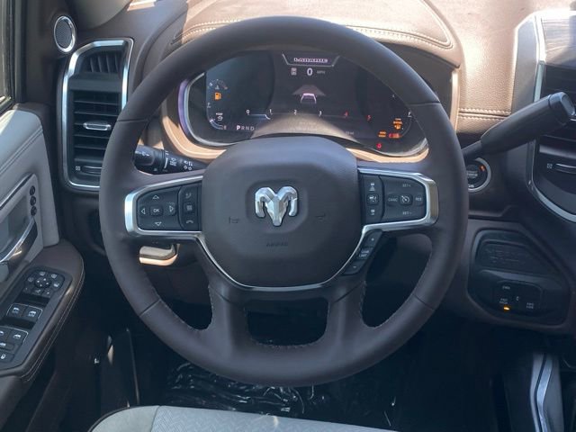 New 2025 RAM 2500 Laramie AWD/4WD image 39
