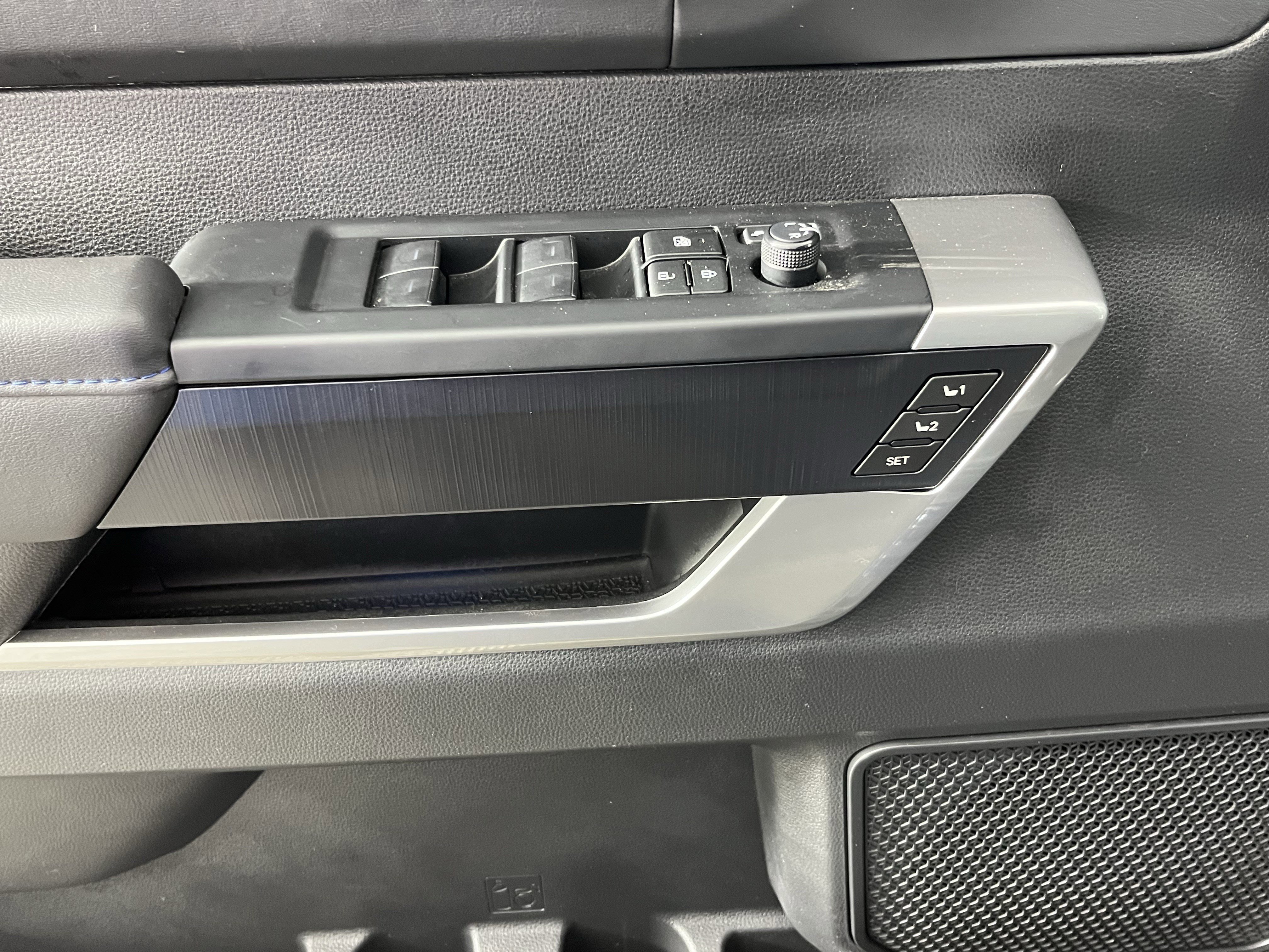 Used 2024 Toyota Tundra Platinum image 19