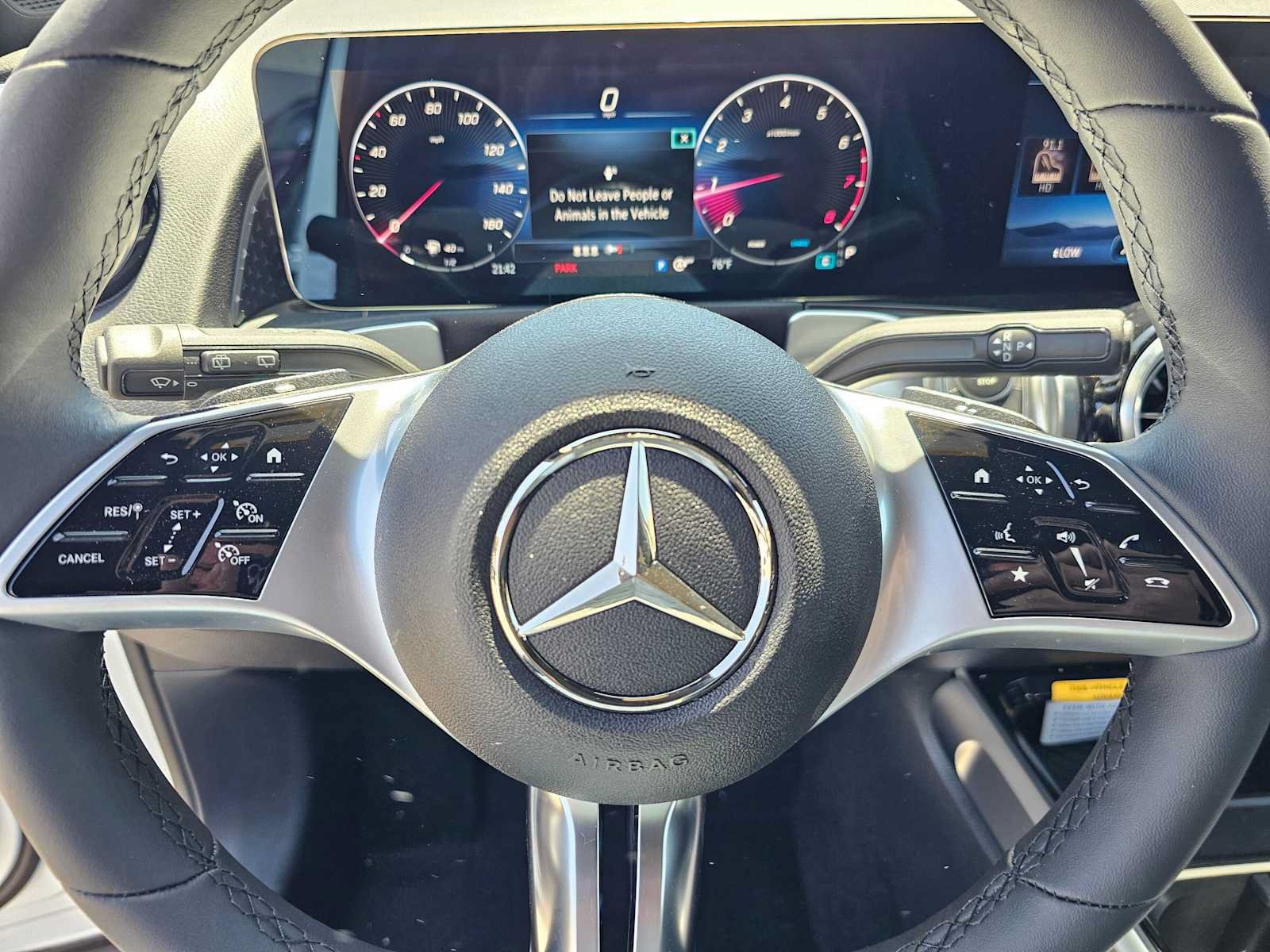 New 2026 Mercedes-Benz GLB 250 image 22