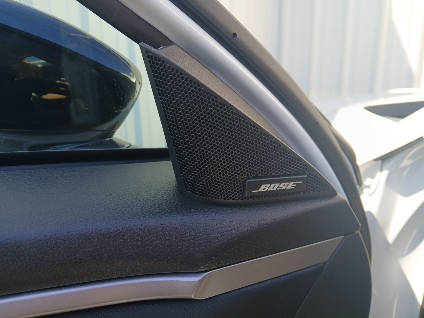 Certified 2025 MAZDA CX-50 AWD 2.5 S w/ Premium Package image 24