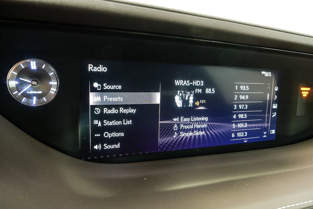 Used 2020 Lexus LS 500 AWD w/ Interior Upgrade Package image 14