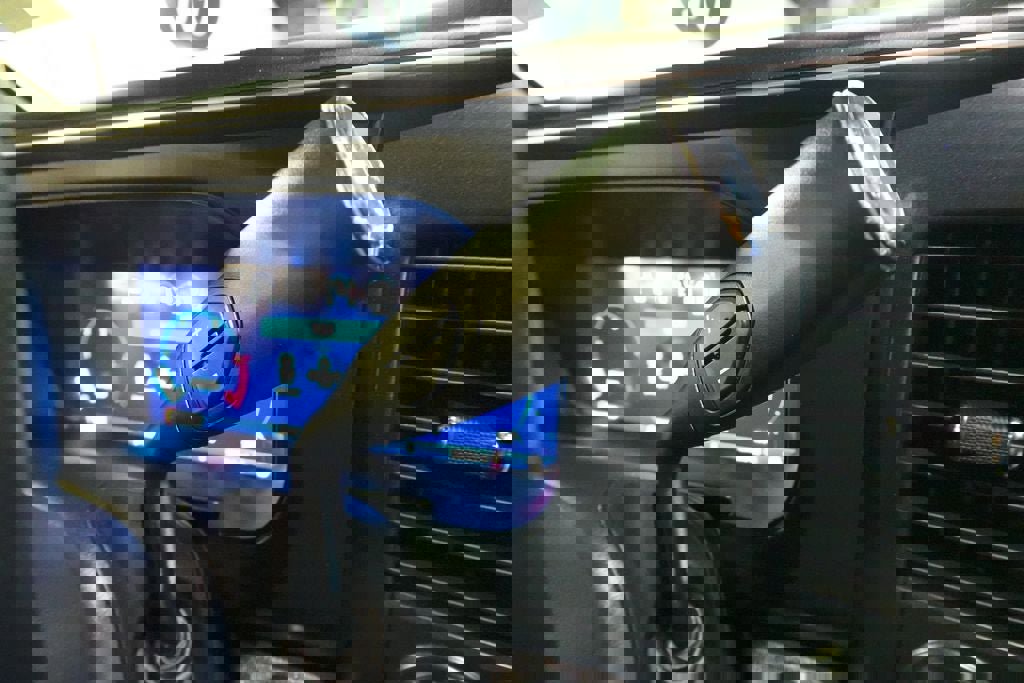 Certified 2025 Ford F350 Platinum w/ Tremor Off-Road Package AWD/4WD image 20