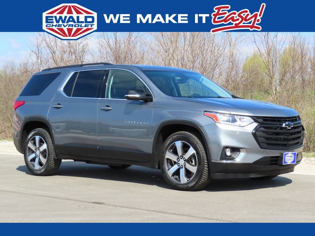 Used 2019 Chevrolet Traverse LT w/ LT Premium Package AWD/4WD image 1