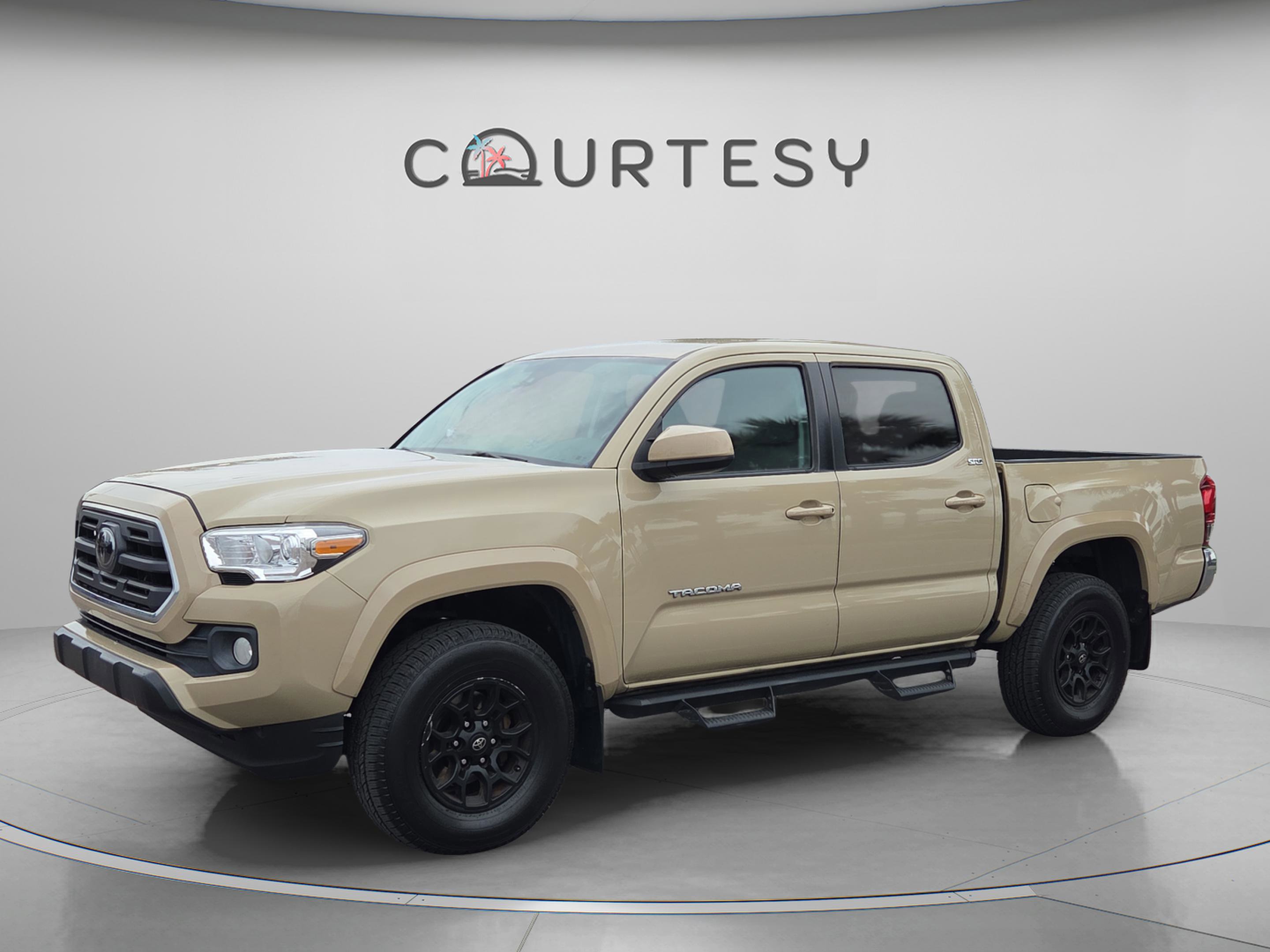 Used 2019 Toyota Tacoma SR5 image 1