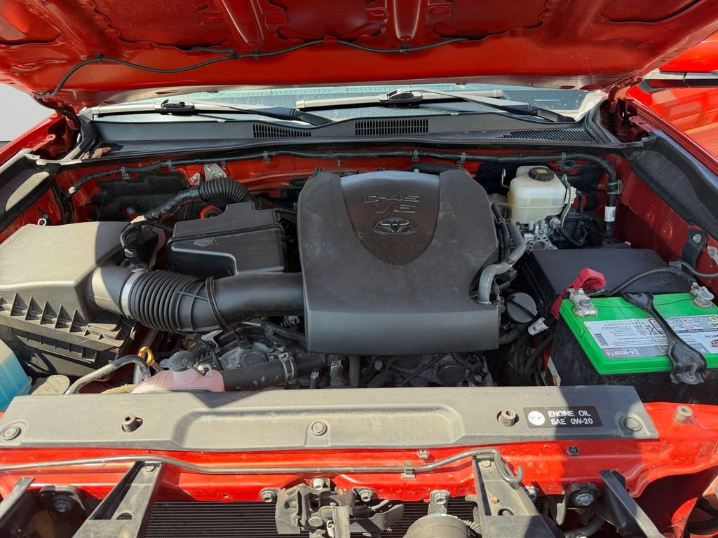 Used 2018 Toyota Tacoma TRD Off-Road image 20
