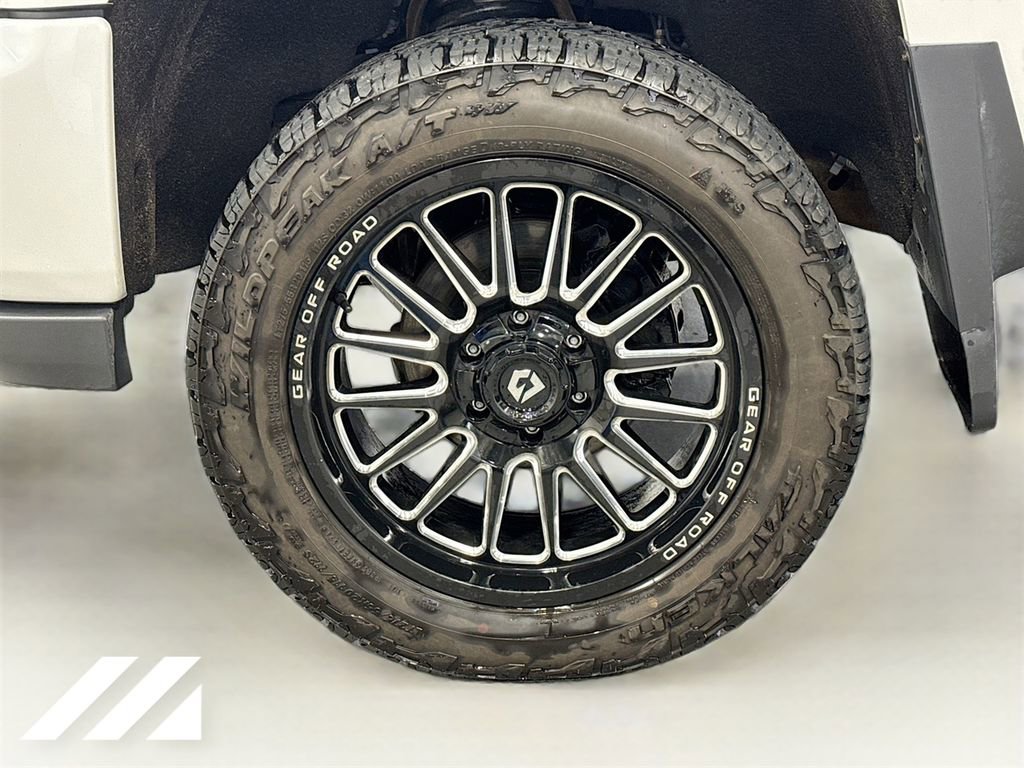 Used 2016 Chevrolet Silverado 1500 High Country w/ High Country Premium Package image 33