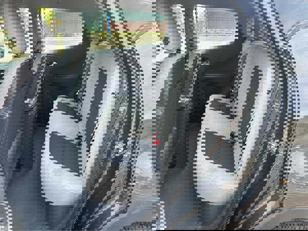 Used 2021 Chevrolet Bolt LT image 11