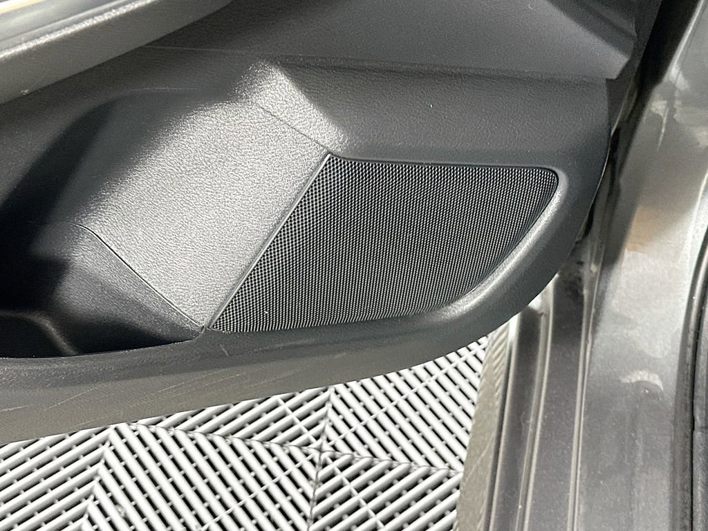 Used 2022 Nissan Sentra SR w/ Trunk Package image 26