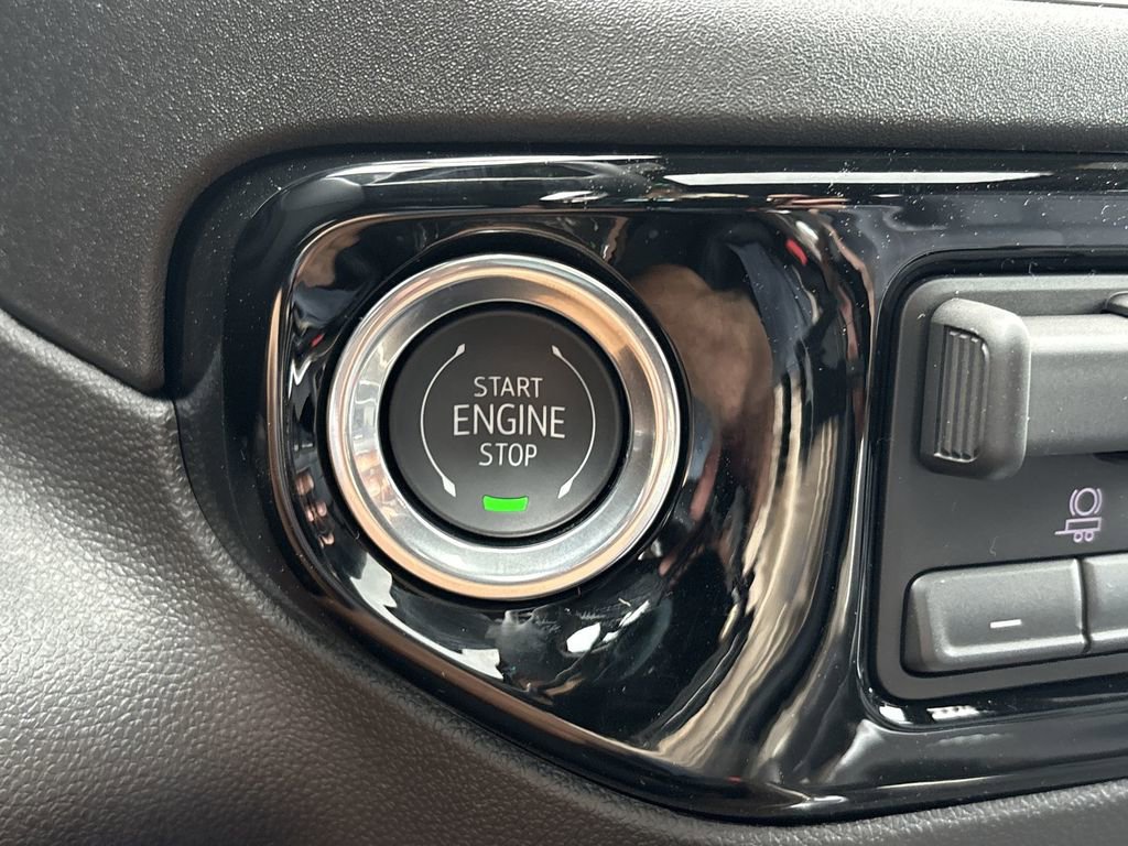 New 2026 Chevrolet Silverado 3500 High Country w/ Technology Package image 18