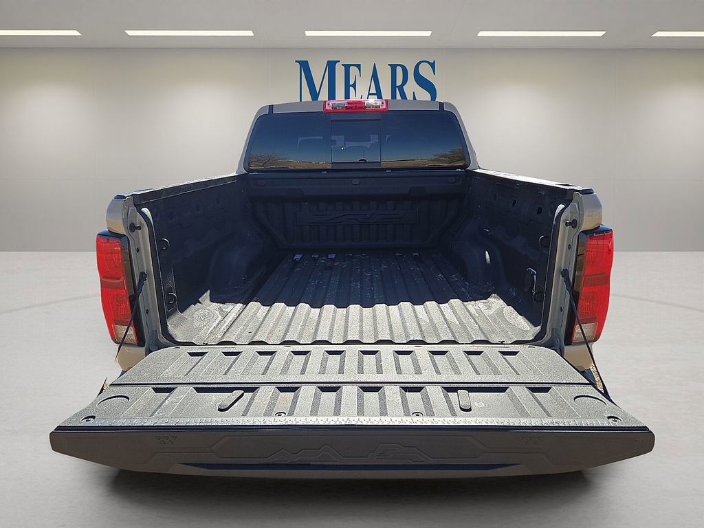 Used 2024 Chevrolet Colorado ZR2 w/ Technology Package image 14