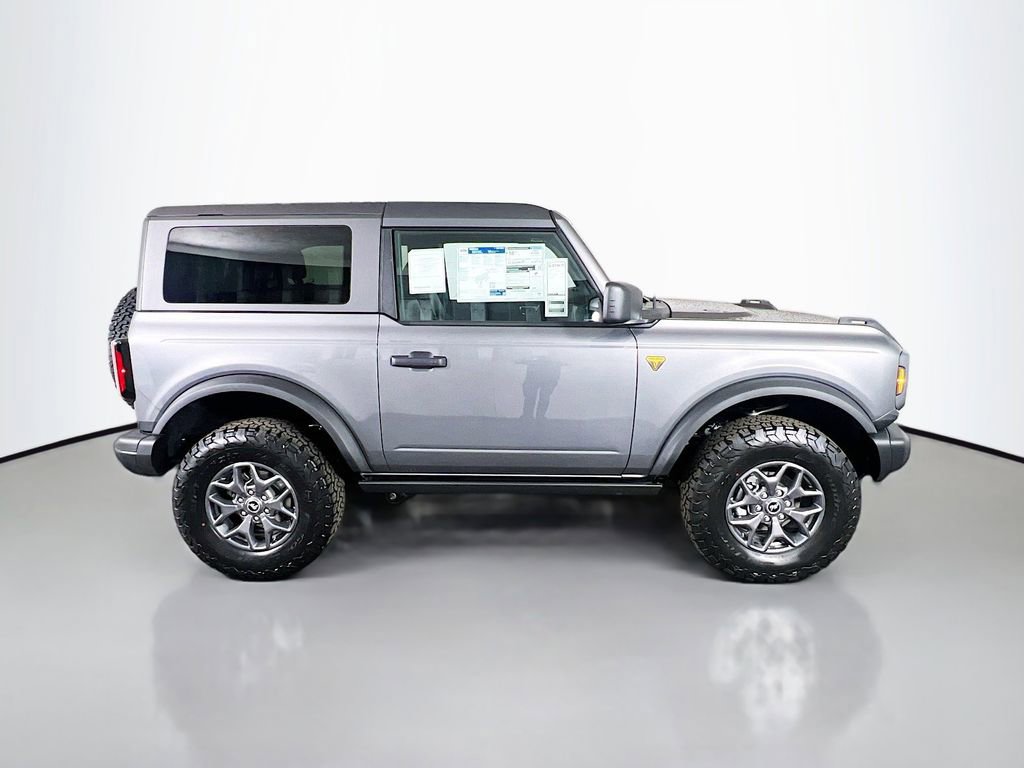 New 2025 Ford Bronco Badlands image 18