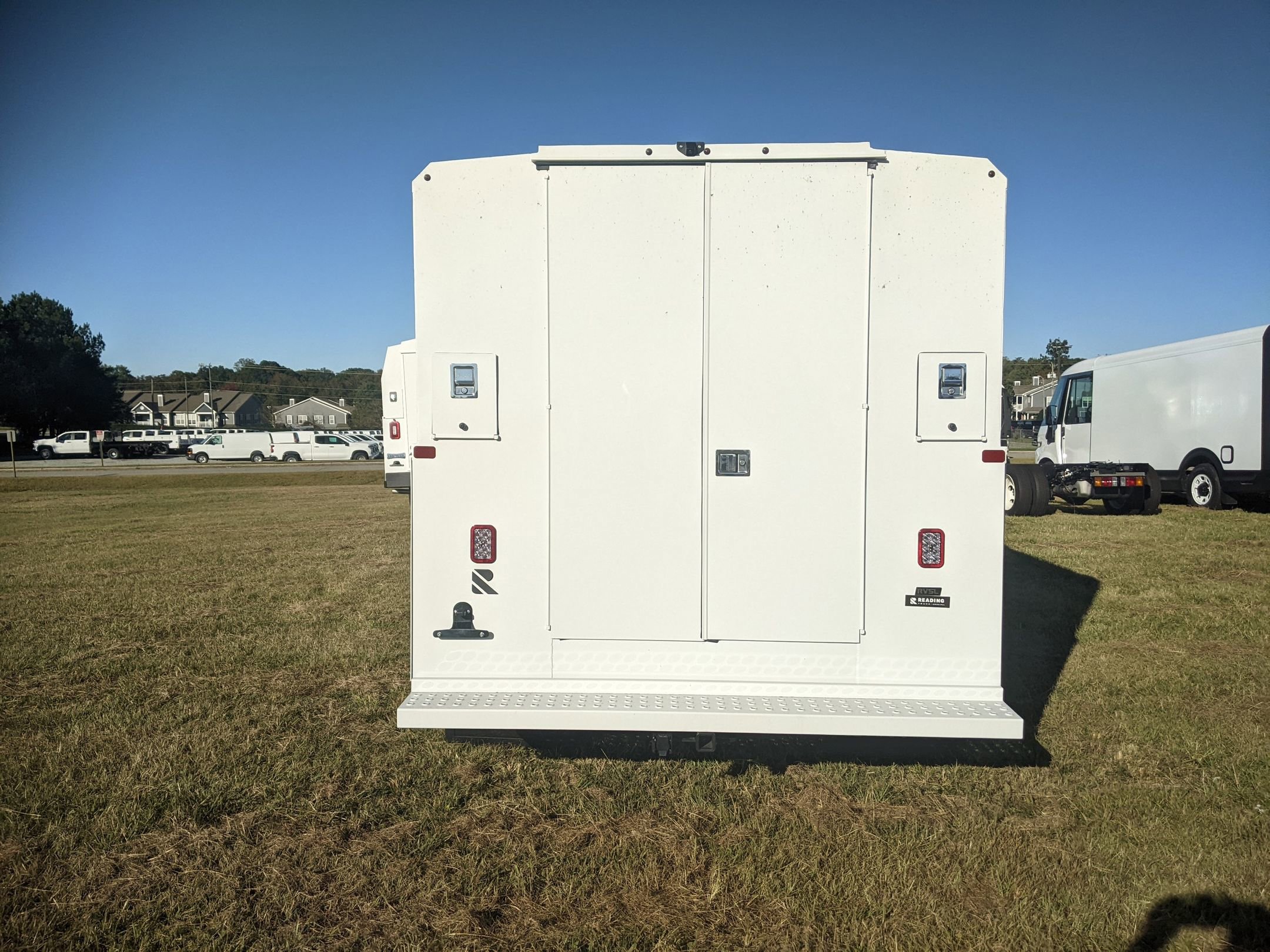 New 2025 Chevrolet Express 3500 w/ Power Convenience Package image 7