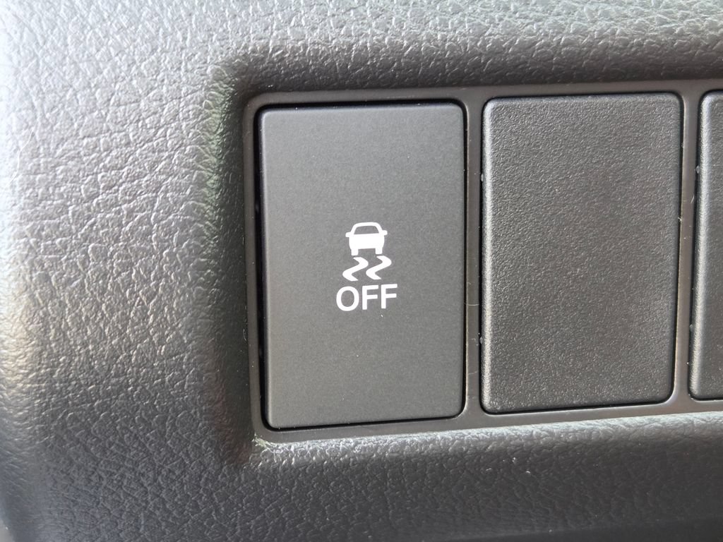 Used 2023 Honda Pilot Sport image 16