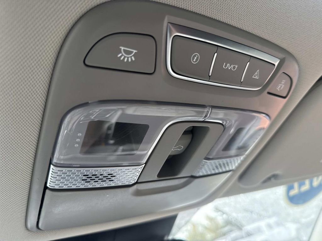 Used 2022 Kia Telluride EX image 28