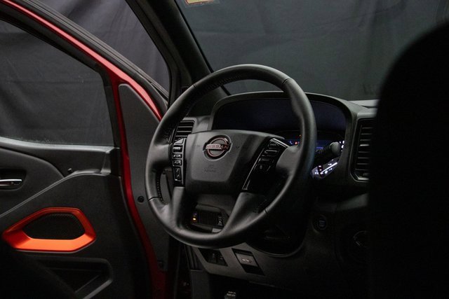 Used 2023 Nissan Frontier PRO-4X w/ Pro Convenience Package image 15