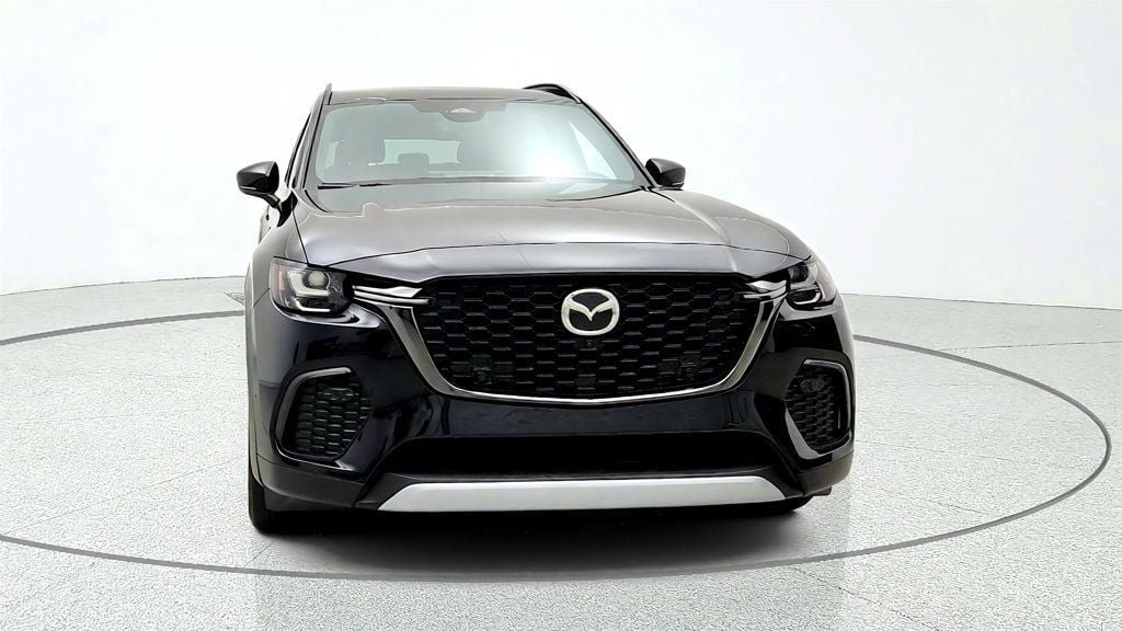 Used 2025 MAZDA CX-70 Plug-In Hybrid w/ Premium Plus AWD/4WD image 2