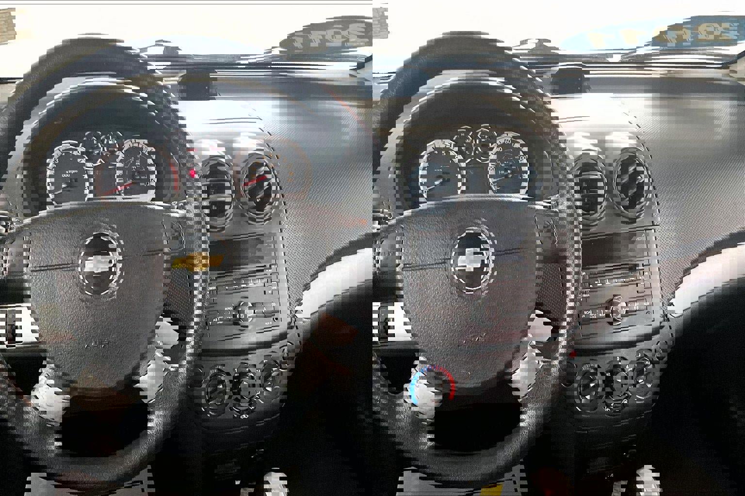 Used 2011 Chevrolet Aveo5 LT w/ Power and Convenience Package image 8