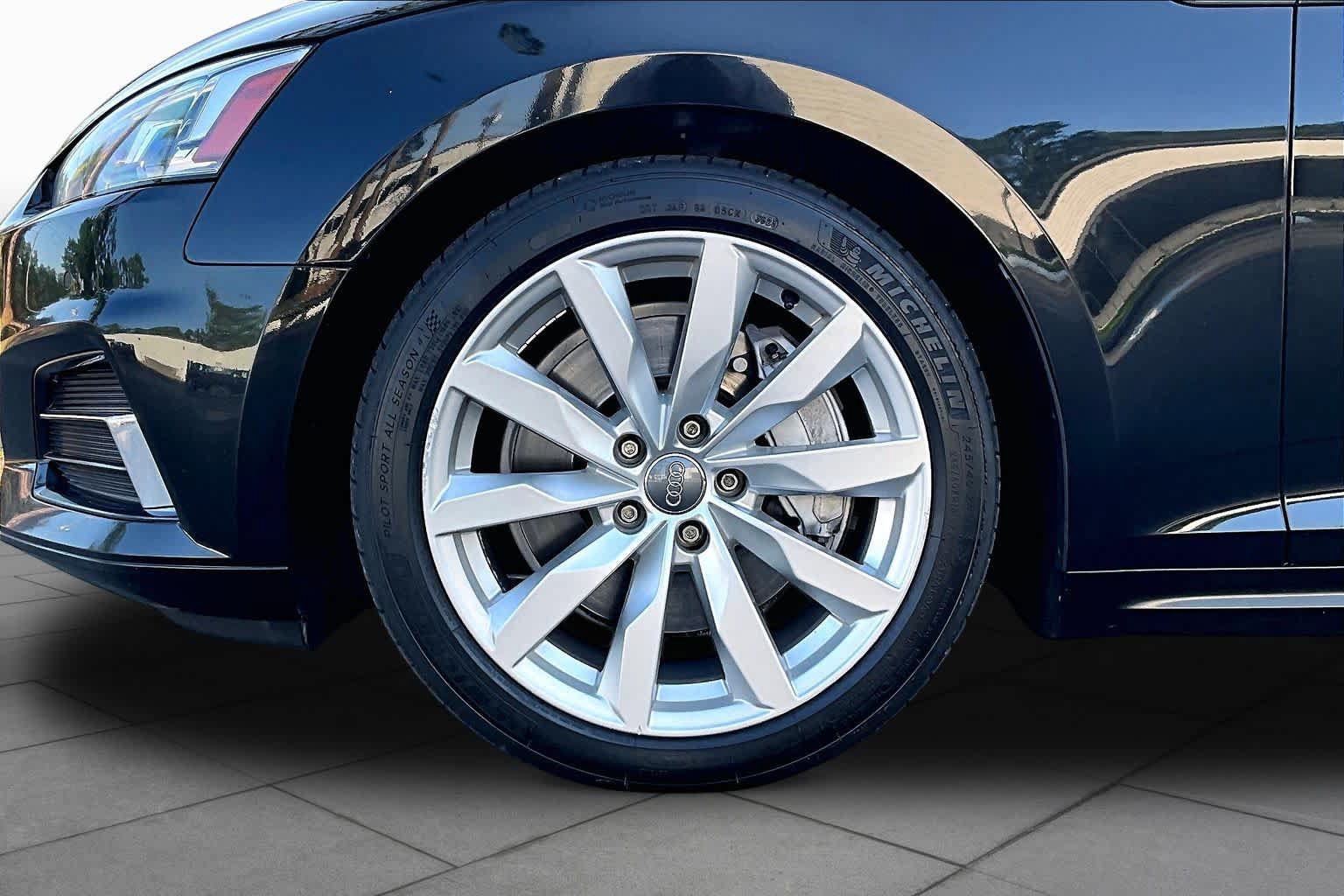 Used 2018 Audi A5 2.0T Premium Plus w/ Premium Plus AWD/4WD image 11