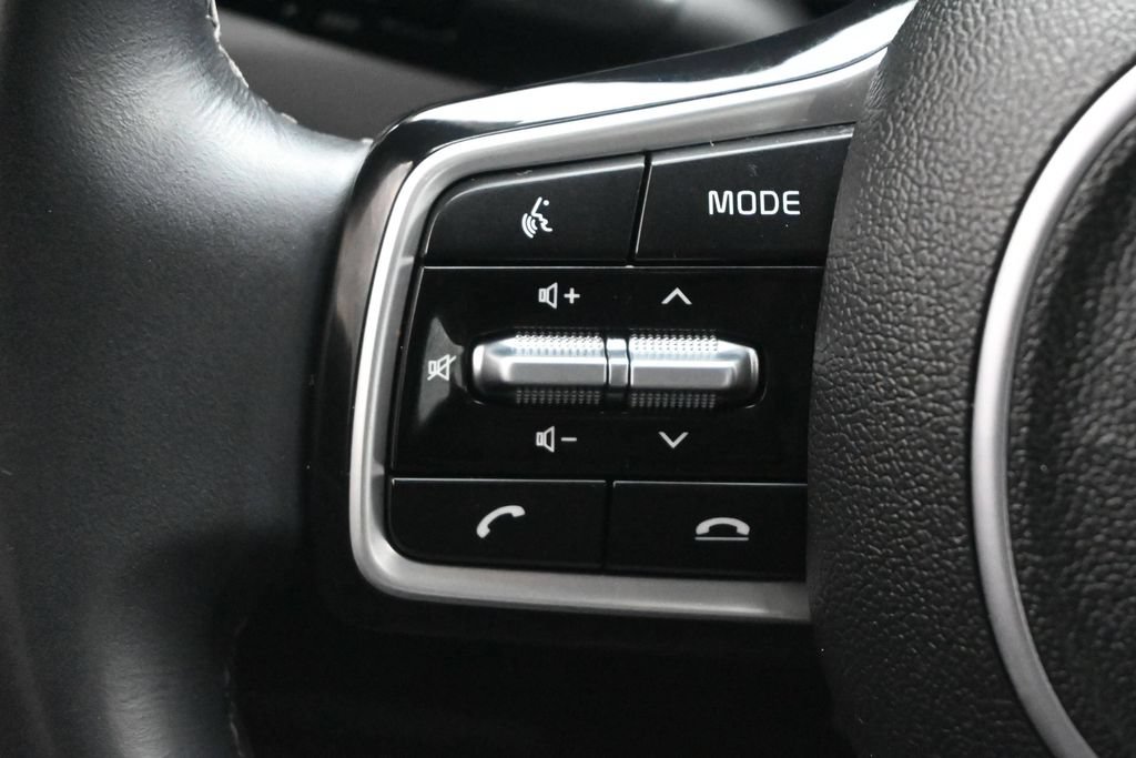 Used 2022 Kia Sorento SX FWD image 7