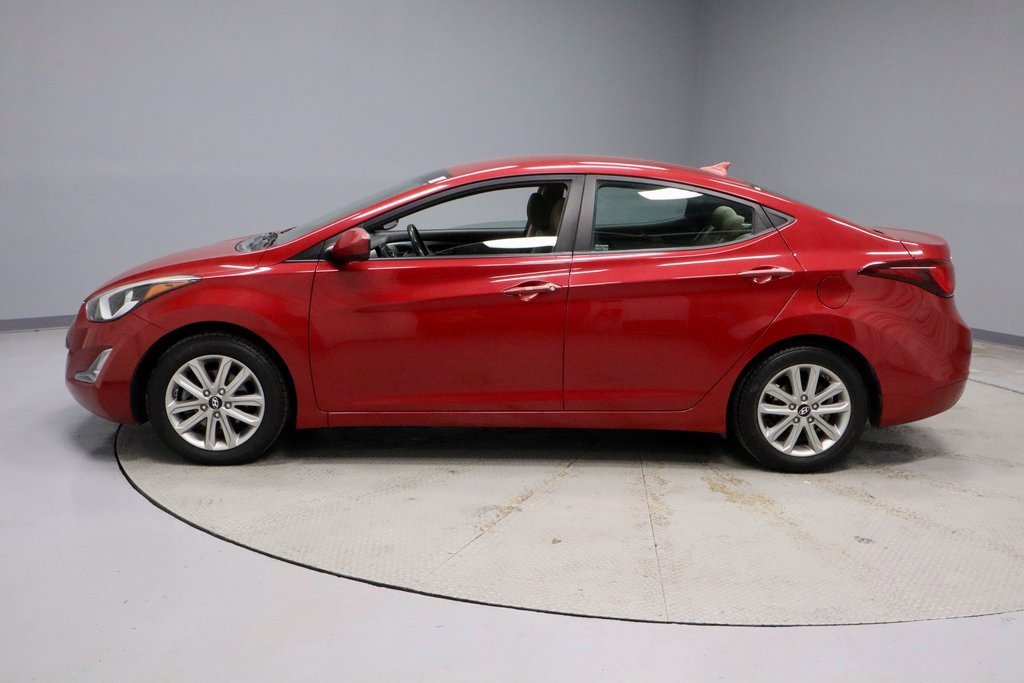 Used 2016 Hyundai Elantra SE w/ Option Group 02 image 8