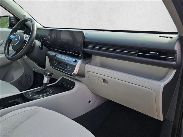 Used 2025 Hyundai Kona SEL AWD/4WD image 19