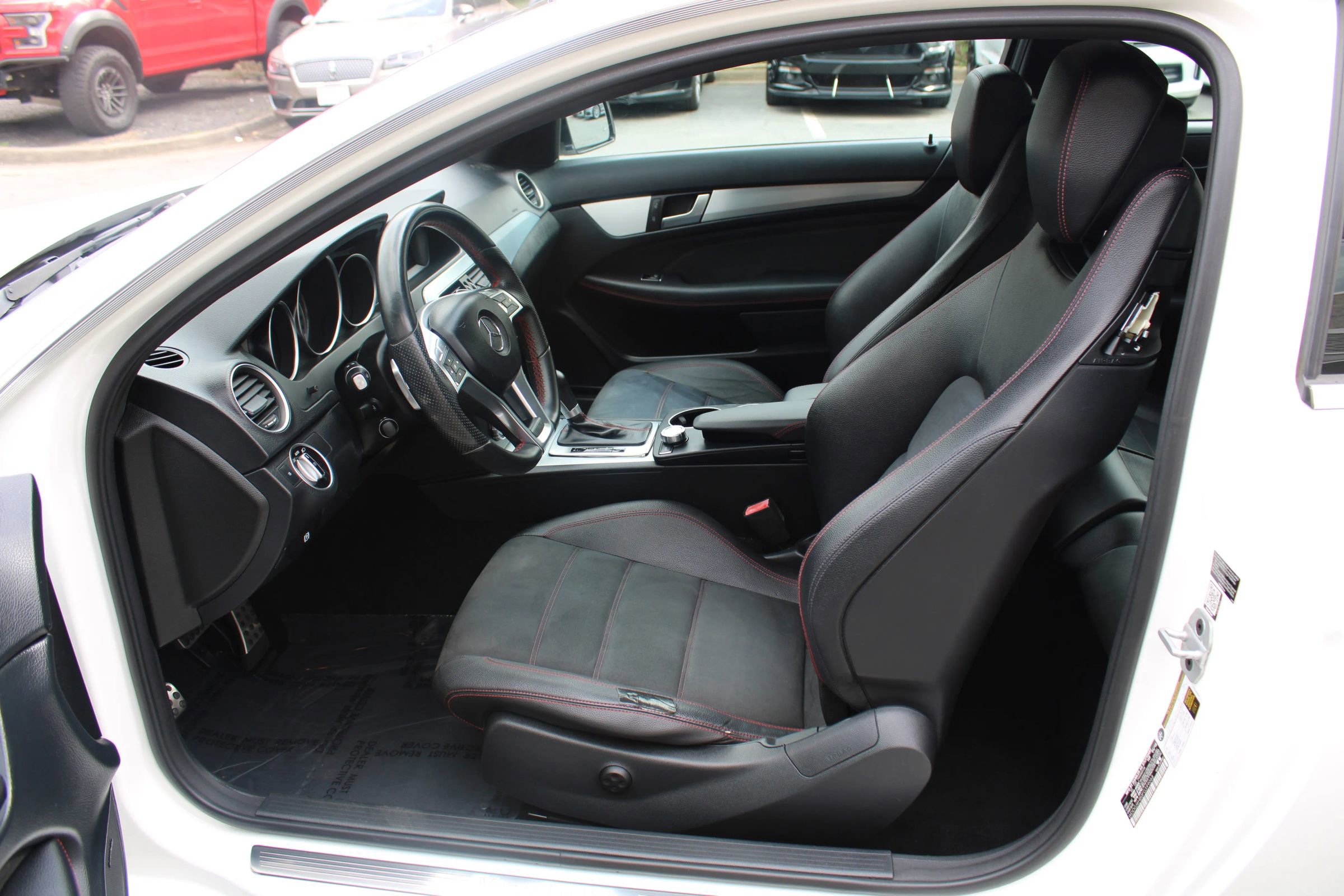 Used 2015 Mercedes-Benz C 250 Coupe w/ Sport Package image 18