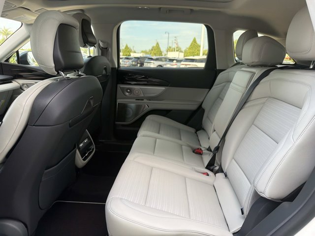 New 2026 Lincoln Nautilus Reserve AWD/4WD image 16