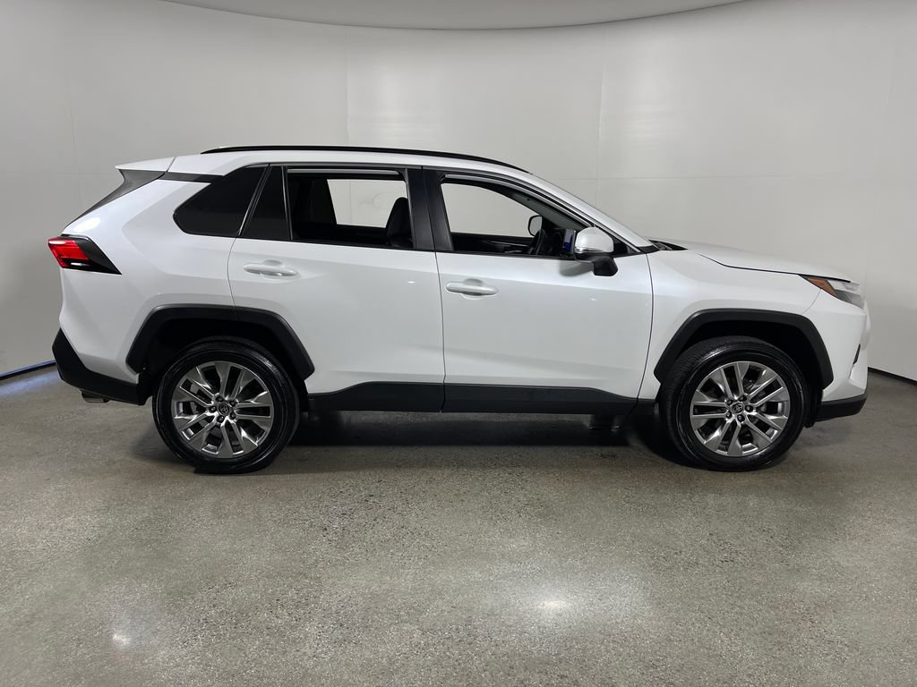 Used 2023 Toyota RAV4 XLE Premium FWD image 2