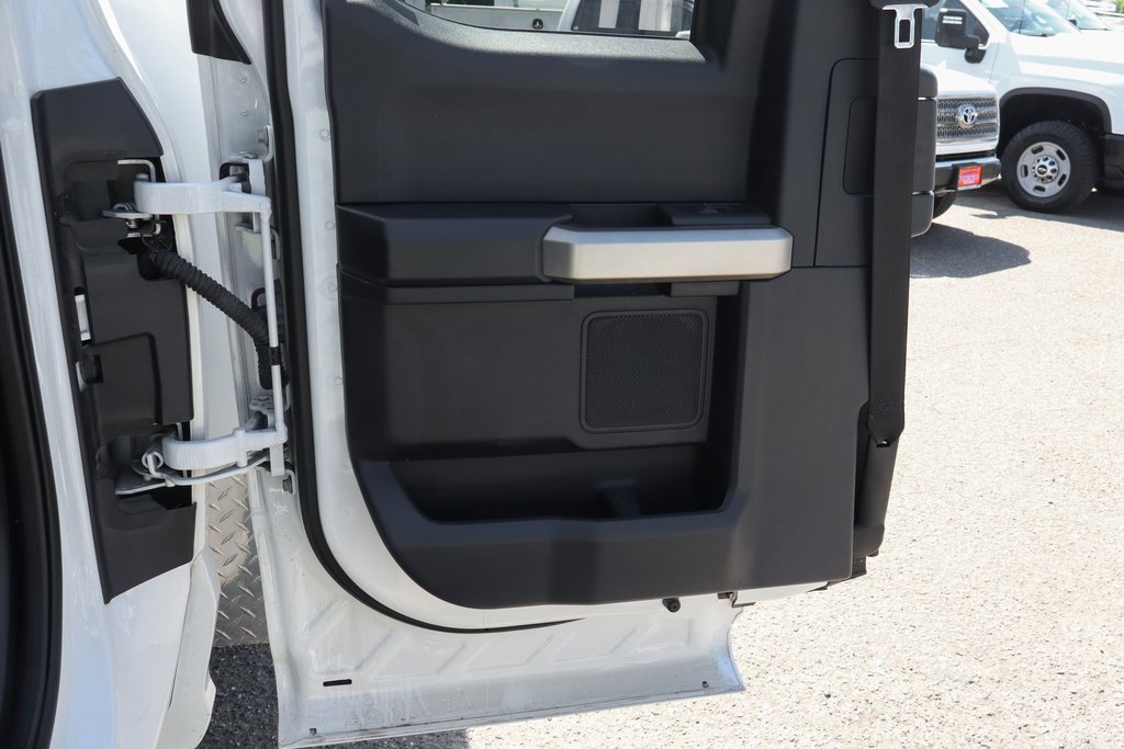Used 2022 Ford F550 2WD SuperCab Super Duty image 44
