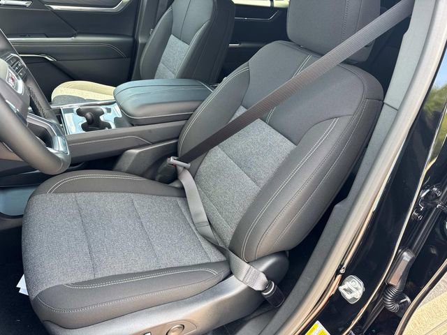 New 2026 GMC Acadia Elevation image 29