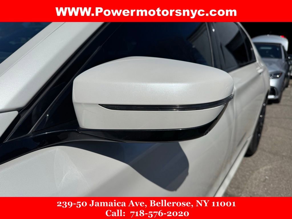Used 2020 BMW 740i xDrive w/ M Sport Package image 7