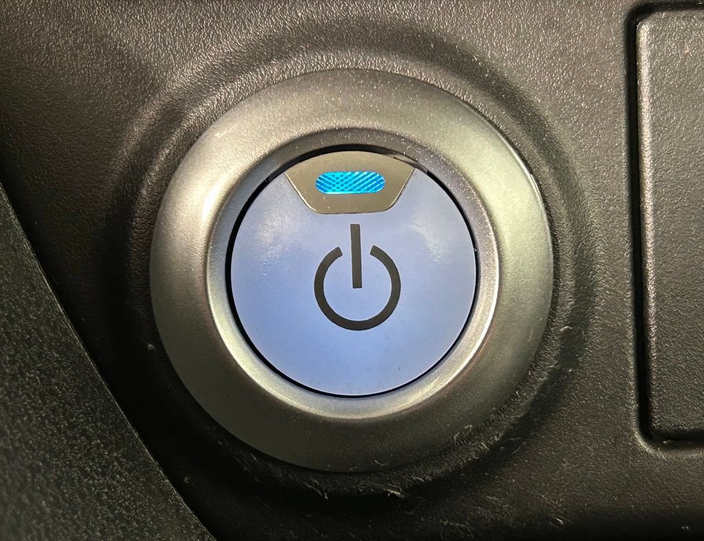 Used 2020 Nissan Leaf SL Plus FWD image 23