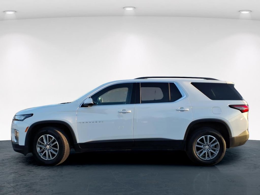 Used 2023 Chevrolet Traverse LT FWD image 16
