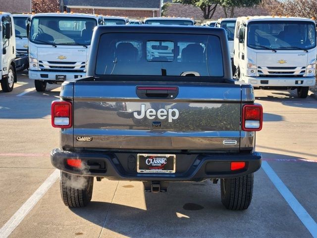 Used 2021 Jeep Gladiator Overland w/ Popular Equipment Package image 14