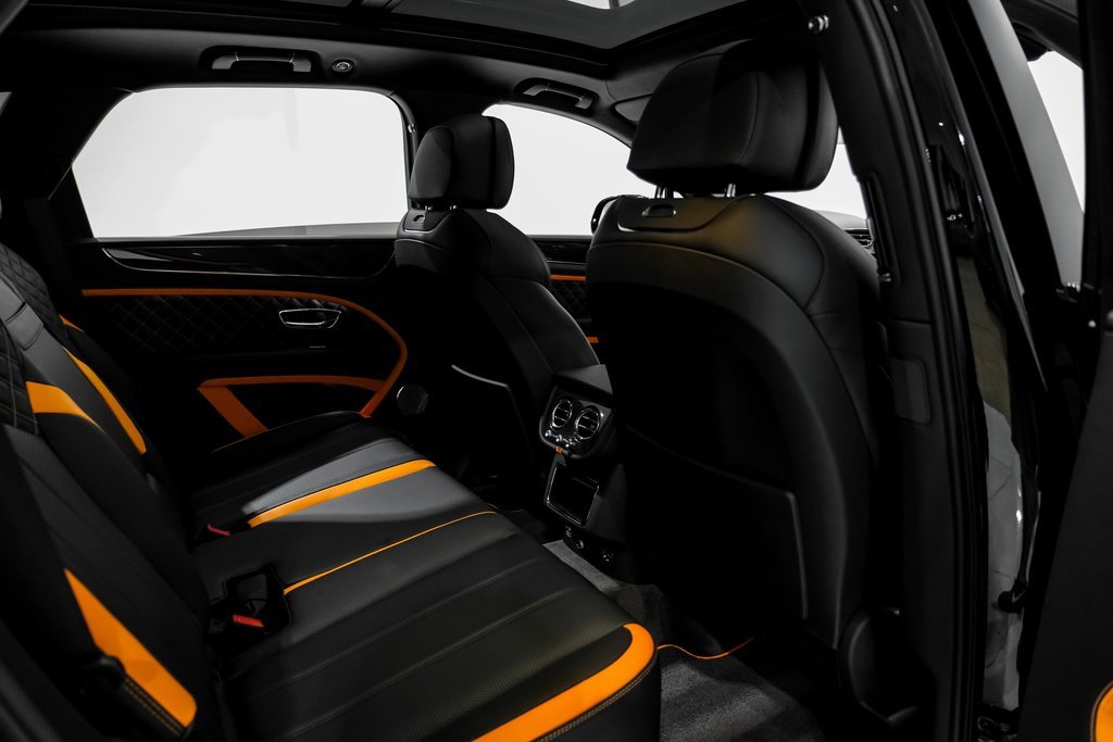 Used 2023 Bentley Bentayga Speed image 41