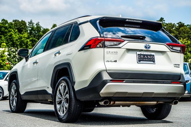 Used 2022 Toyota RAV4 Limited AWD/4WD image 10
