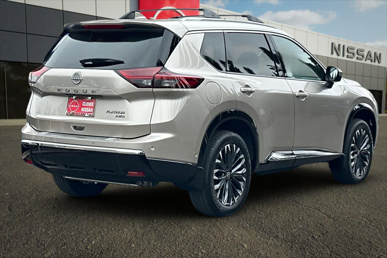 New 2026 Nissan Rogue Platinum video 3
