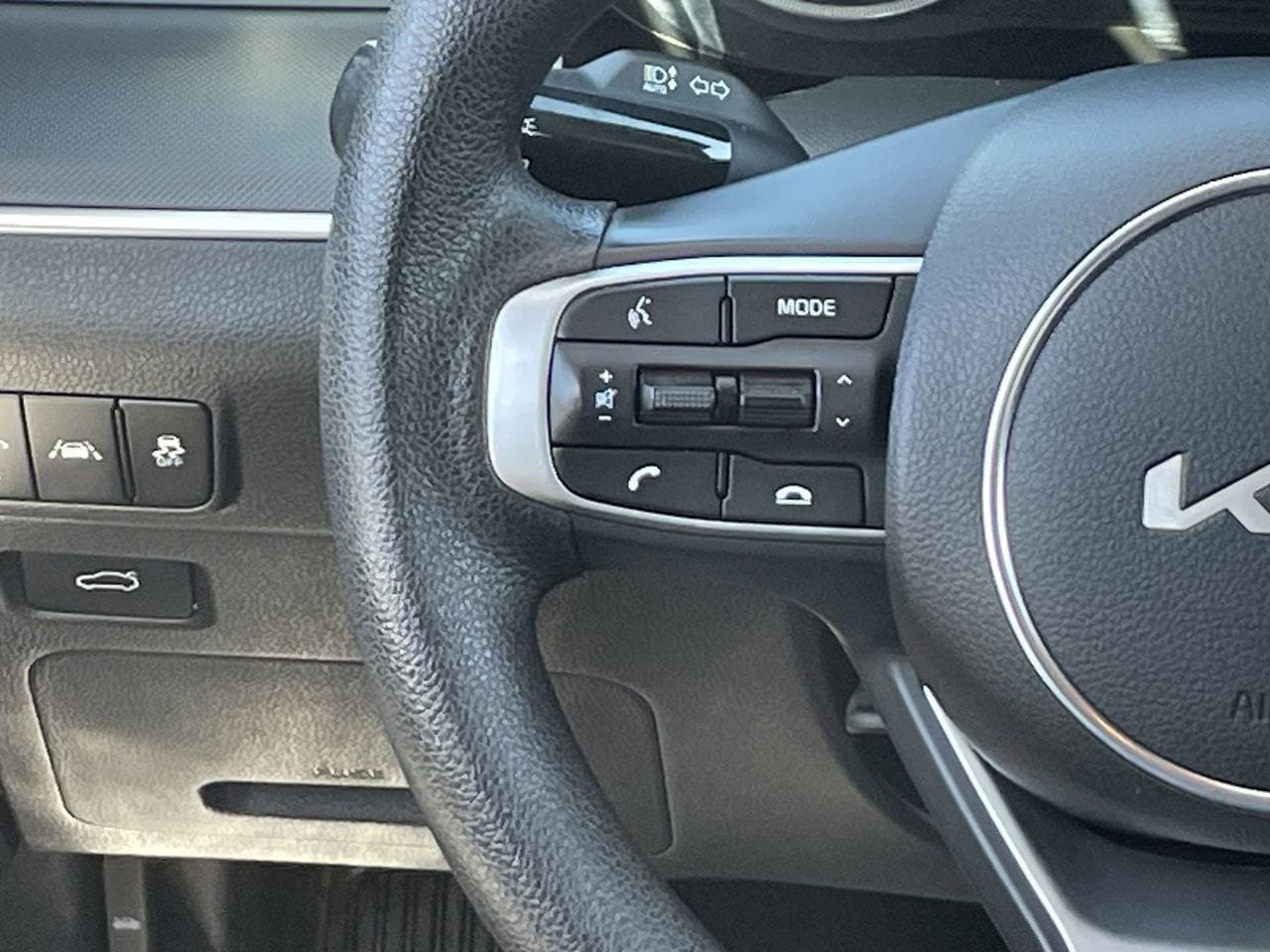 Used 2023 Kia K5 LXS FWD image 22
