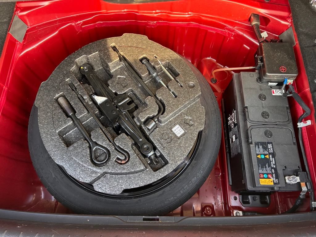 Used 2018 Genesis G80 3.3T Sport AWD/4WD image 13