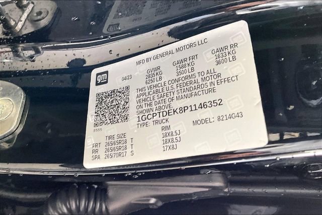 Used 2023 Chevrolet Colorado Z71 w/ Z71 Convenience Package 2 image 14