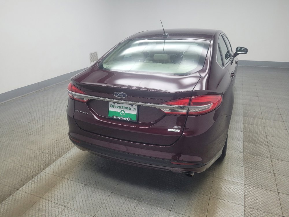 Used 2018 Ford Fusion SE w/ Fusion SE Technology Package FWD image 7