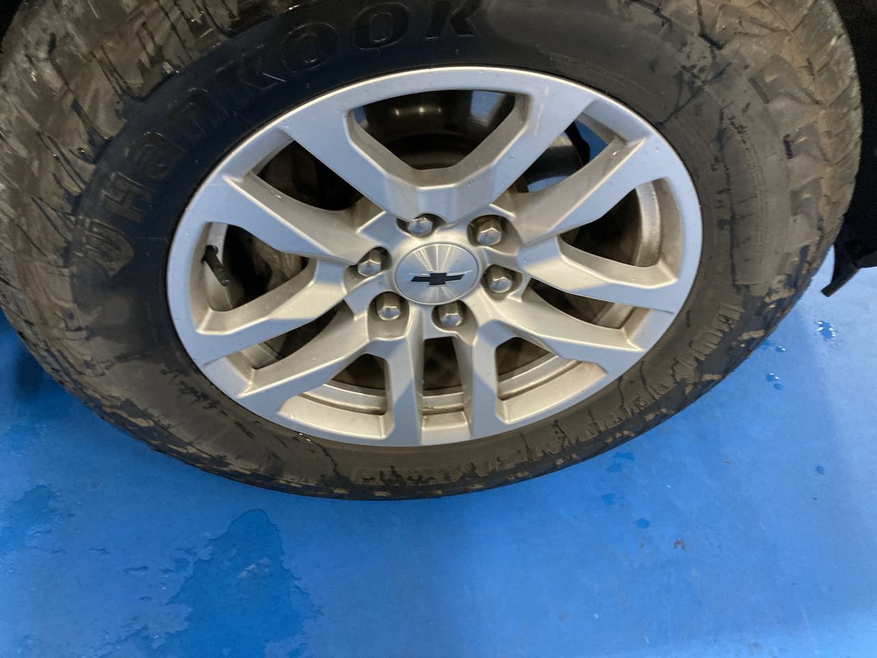 Used 2019 Chevrolet Silverado 1500 RST AWD/4WD image 10