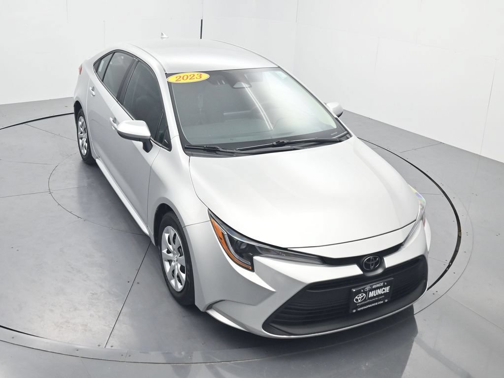 Used 2023 Toyota Corolla LE FWD image 50