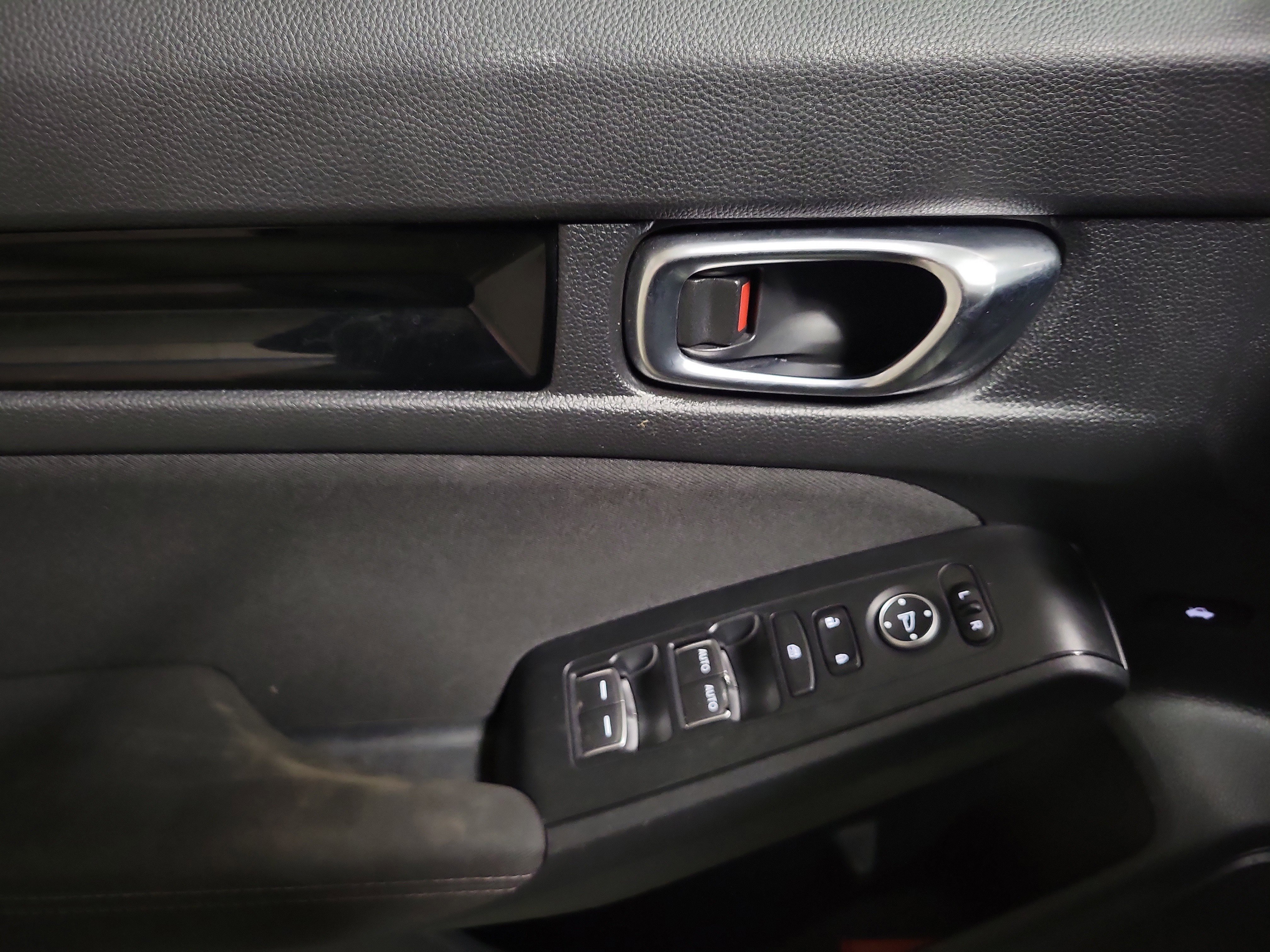 Used 2022 Honda Civic EX image 19