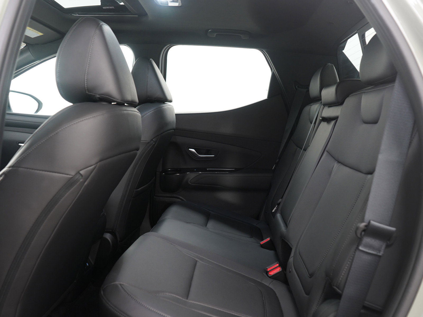 Certified 2025 Hyundai Santa Cruz SEL image 18