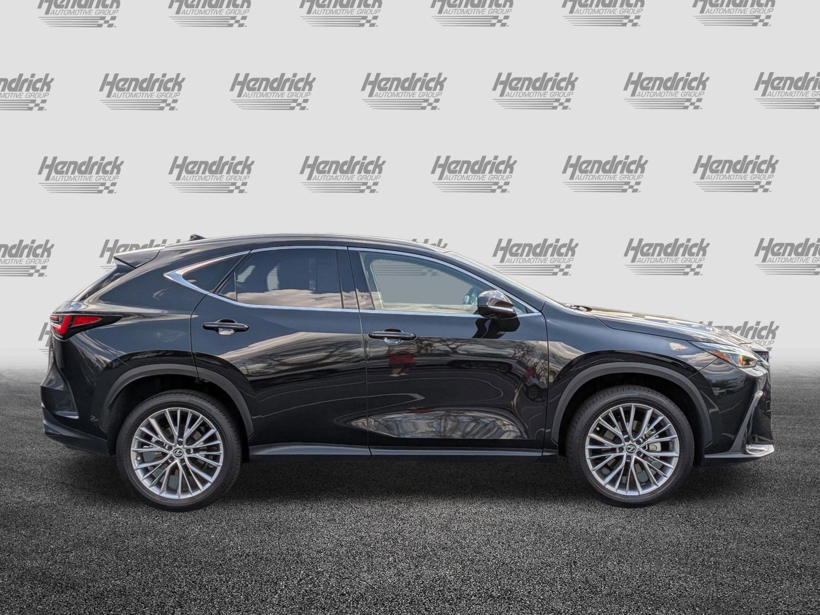 Used 2024 Lexus NX 350 AWD w/ Vision Package image 11
