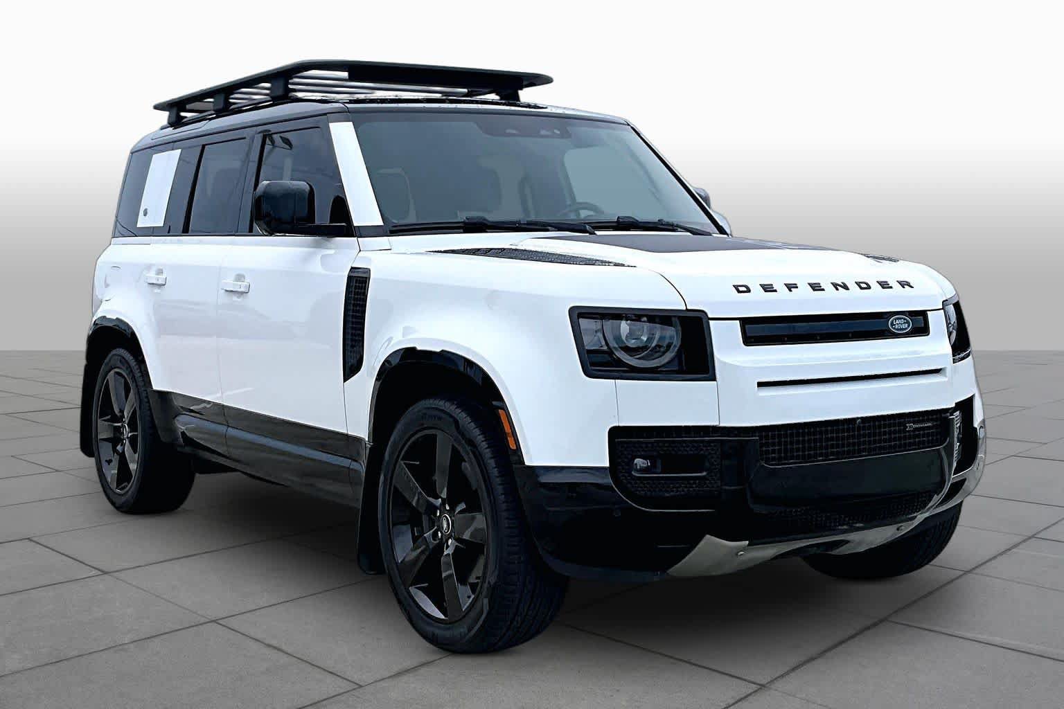 Used 2022 Land Rover Defender 110 X-Dynamic HSE AWD/4WD image 3