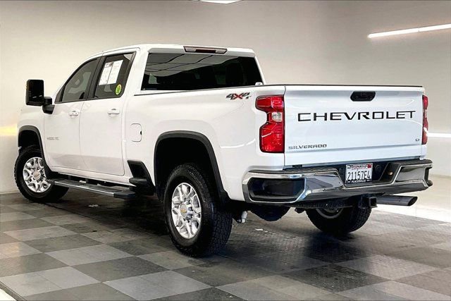 Used 2023 Chevrolet Silverado 2500 LT w/ Convenience Package image 10